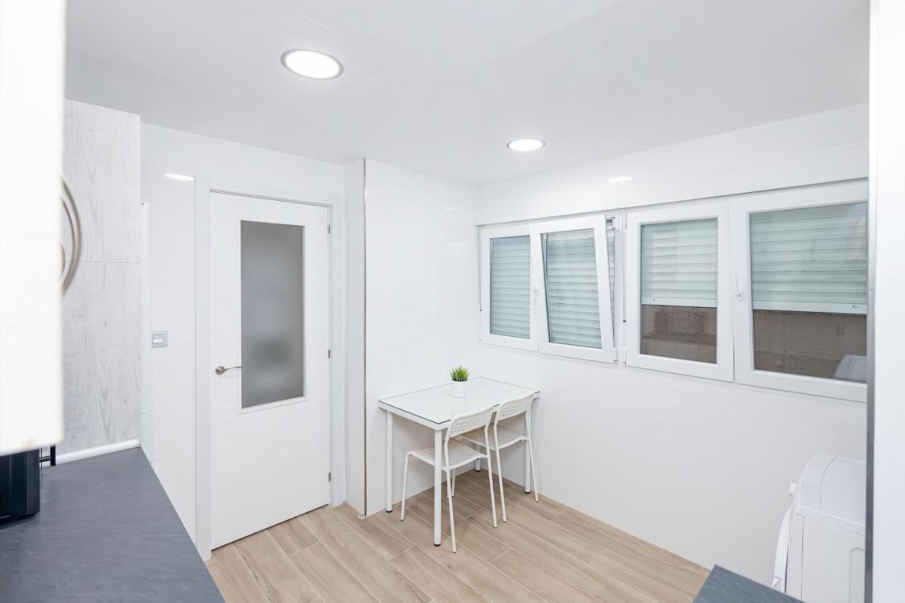 شقة فوينخيرولا  في Apartamento Puerto Sol Y Mar المظهر الخارجي الصورة